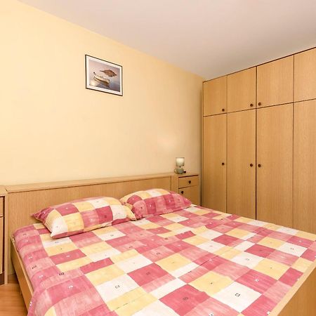 Apartment Branka Tisno Exterior foto